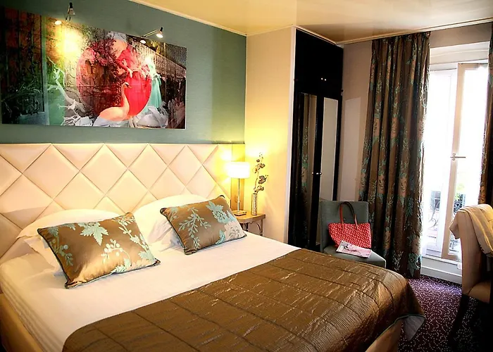 Western Anjou Lafayette 3*