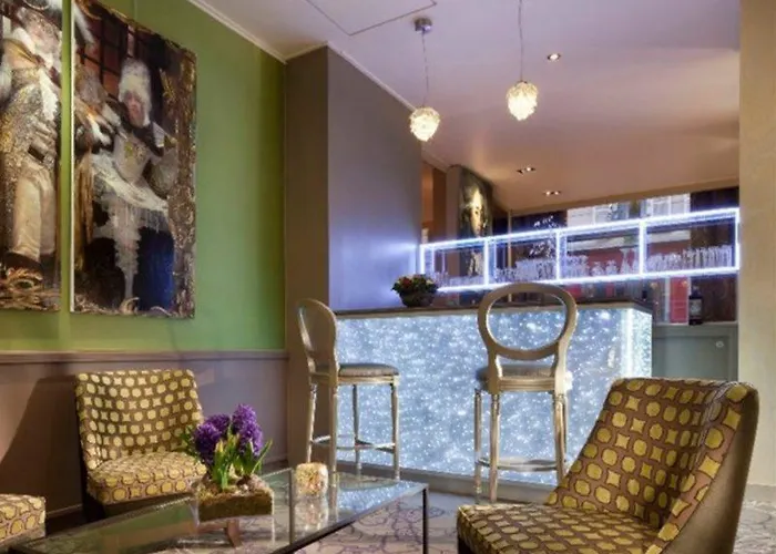 Western Anjou Lafayette 3* Париж