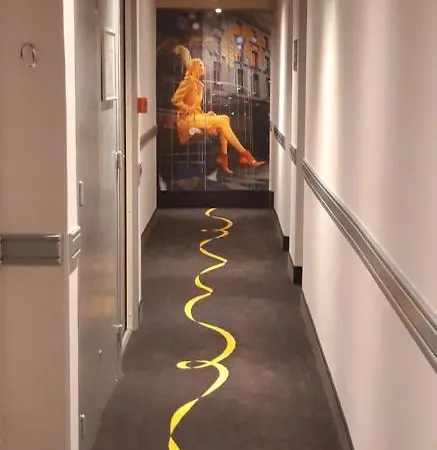 Western Anjou Lafayette Hotel Paris