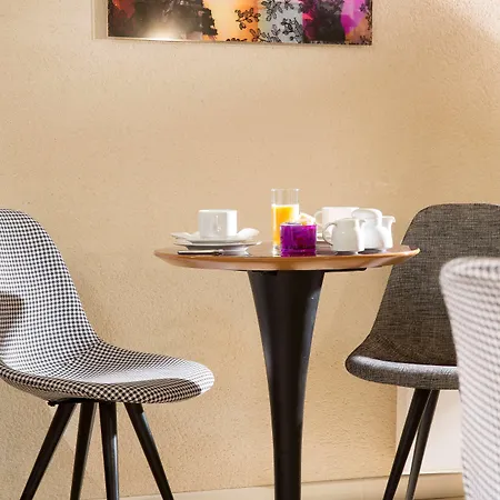 Western Anjou Lafayette 3*