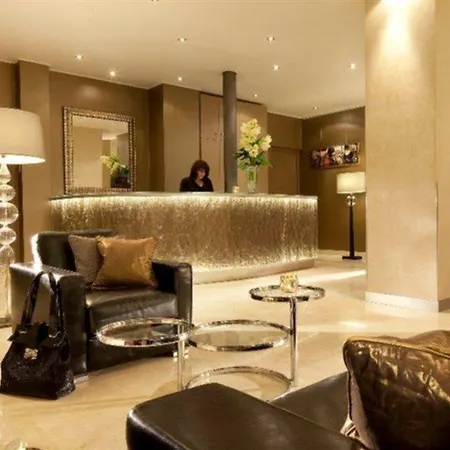 Western Anjou Lafayette 3*