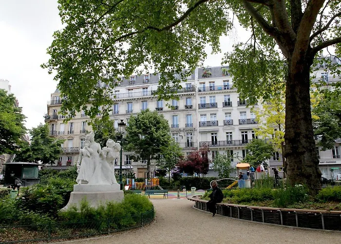 Western Anjou Lafayette 3* Parijs