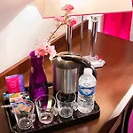 贝斯特韦斯特安茹拉斐特酒店 3*
