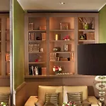 酒店 贝斯特韦斯特安茹拉斐特酒店 3*