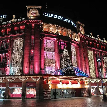 Hotel Western Anjou Lafayette Paris